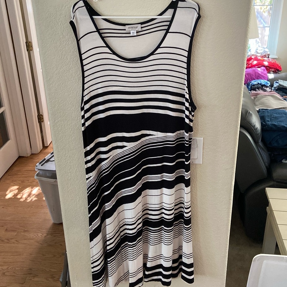Plus size sleeveless dress by Avenue